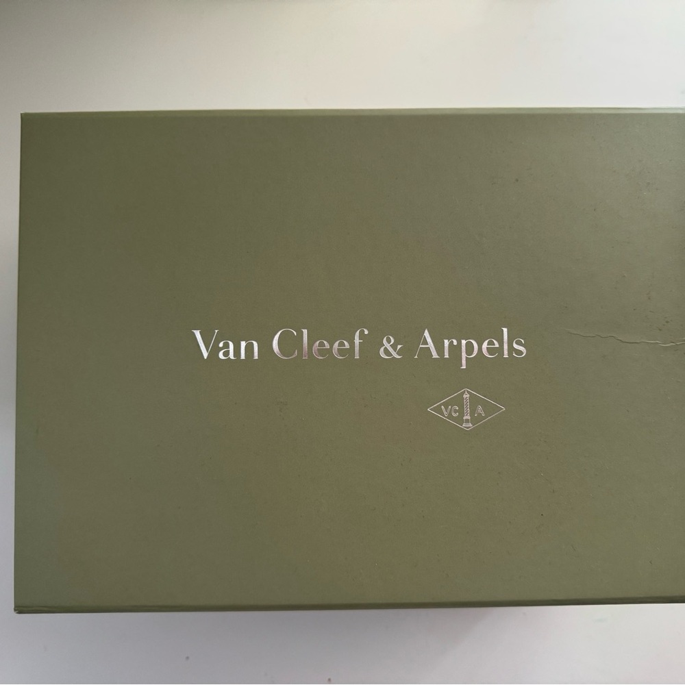 Authentic brand new box.